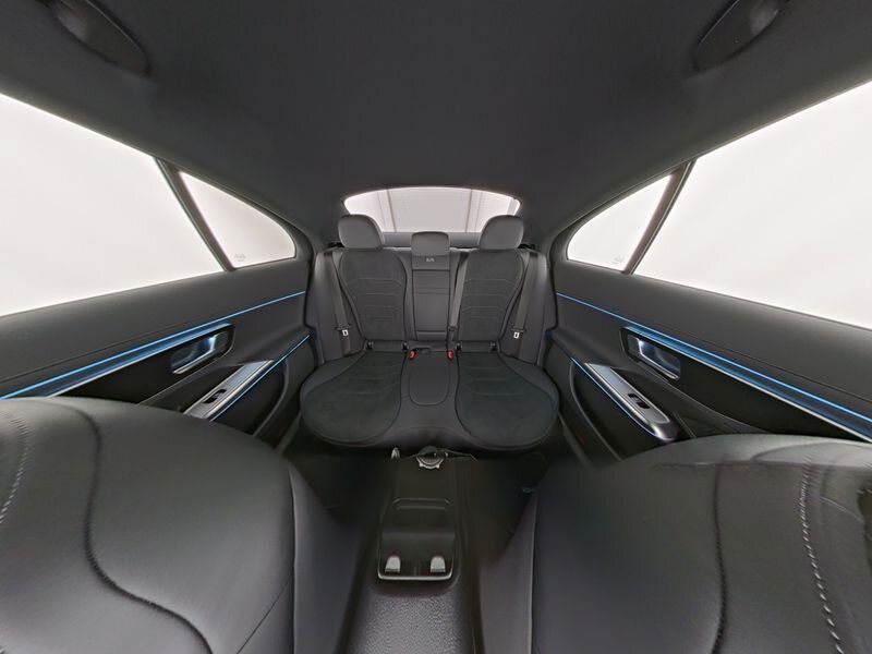Mercedes-Benz E 220 d AMG ADVANCED NIGHT TWA MBUX APPLE/ANDROI foto 7