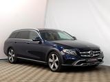 Mercedes-Benz E 220  E 220 d 4Matic All-Terrain - blaue Mercedes-Benz E 220
