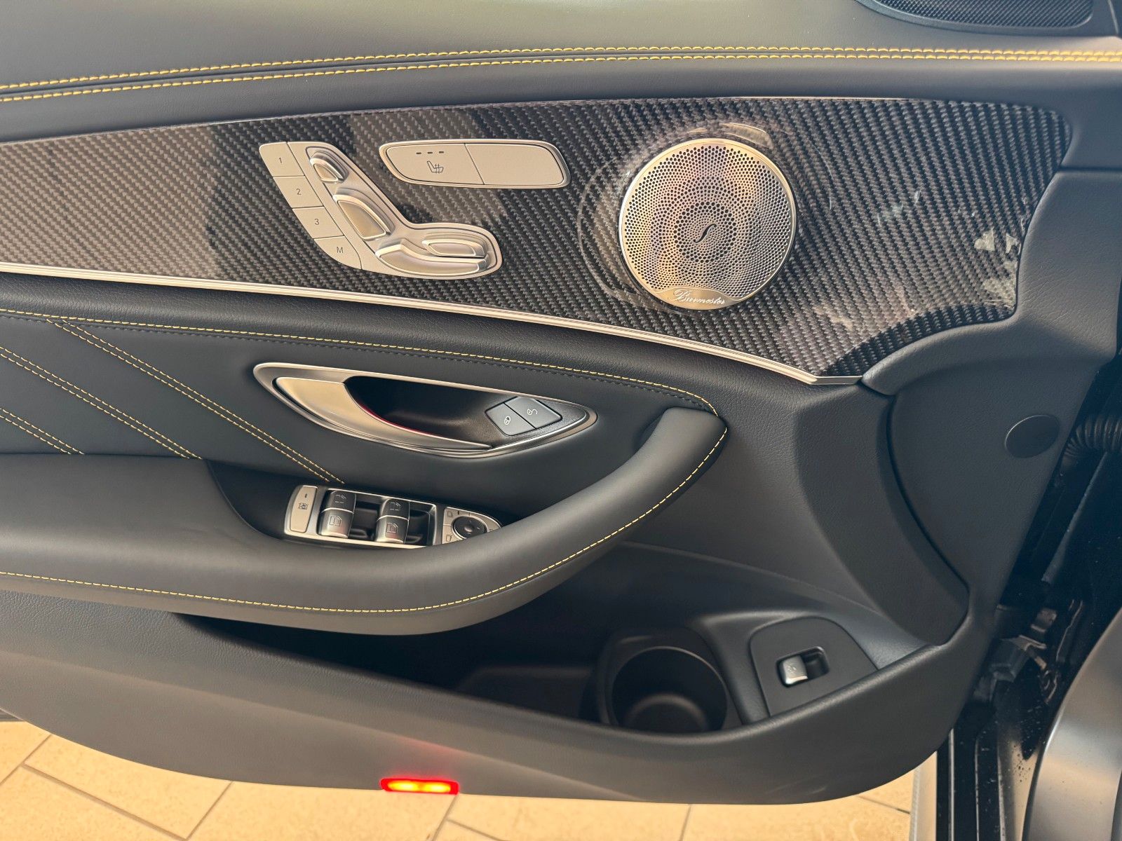 Fahrzeugabbildung Mercedes-Benz E 63 S AMG+FinalEdition+Distr+Burm+AirM+HUD