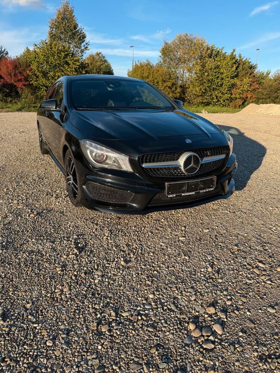 Image of Mercedes-Benz CLA 220