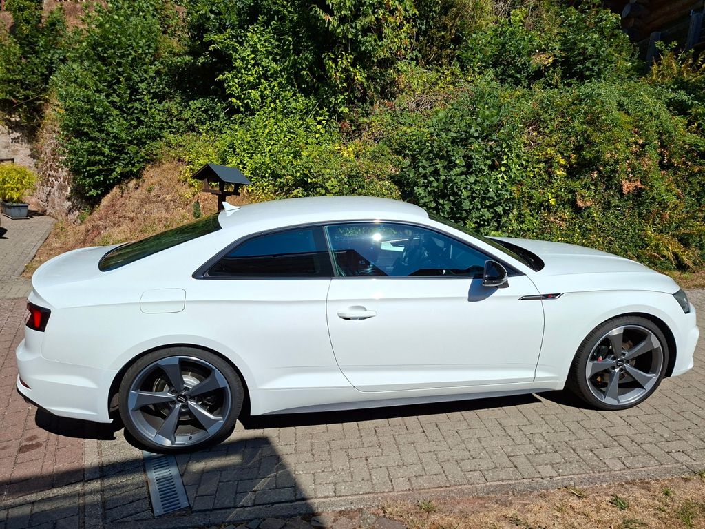 Image of Audi S5