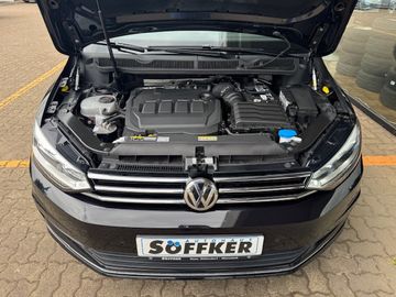 Bild 14 VW Touran Highline 2.0 TDI DSG AHK Navi Standheiz.