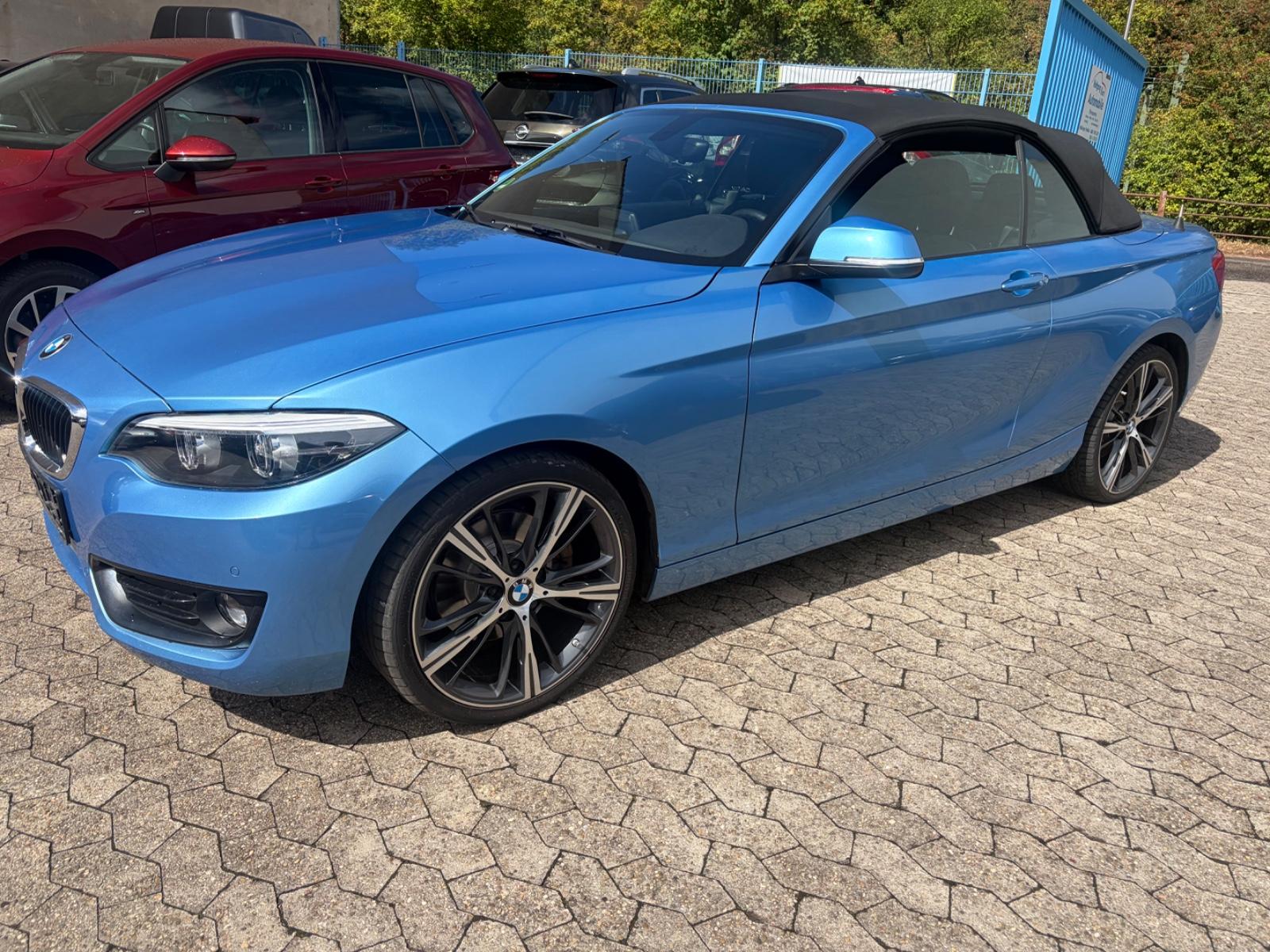 BMW 220 Cabrio Advantage Automatik
