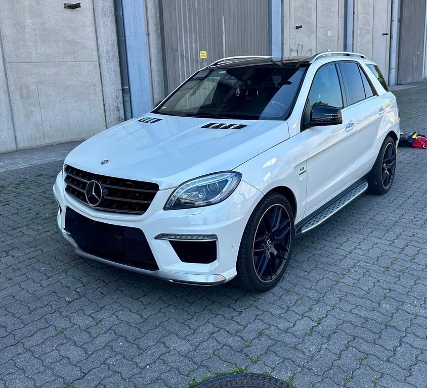 Mercedes-Benz ML 63 AMG