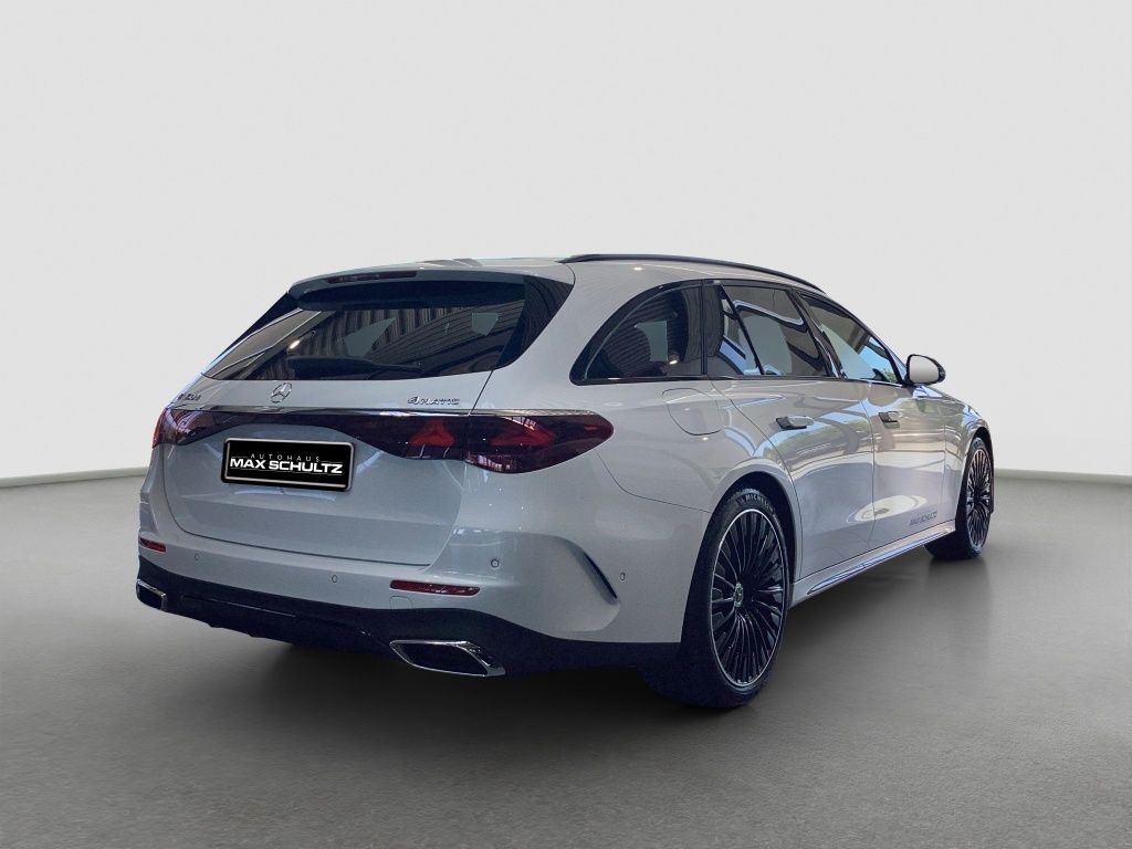 Fahrzeugabbildung Mercedes-Benz E 450 d 4M T AMG*AHK*Pano-Dach*Digital Light*KAM