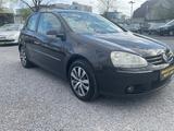 Volkswagen Golf V 1.4 Tour Shzg Temp. PDC 1 Hand - Volkswagen Golf: V Tour