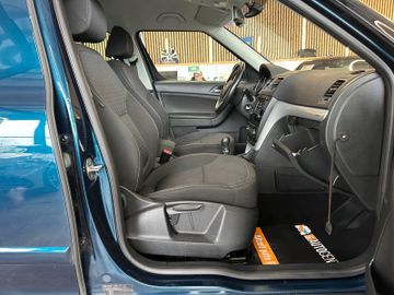 Skoda Yeti Edition *1. Hand*Klima*SHZ*AHK*Bi-Xenon*
