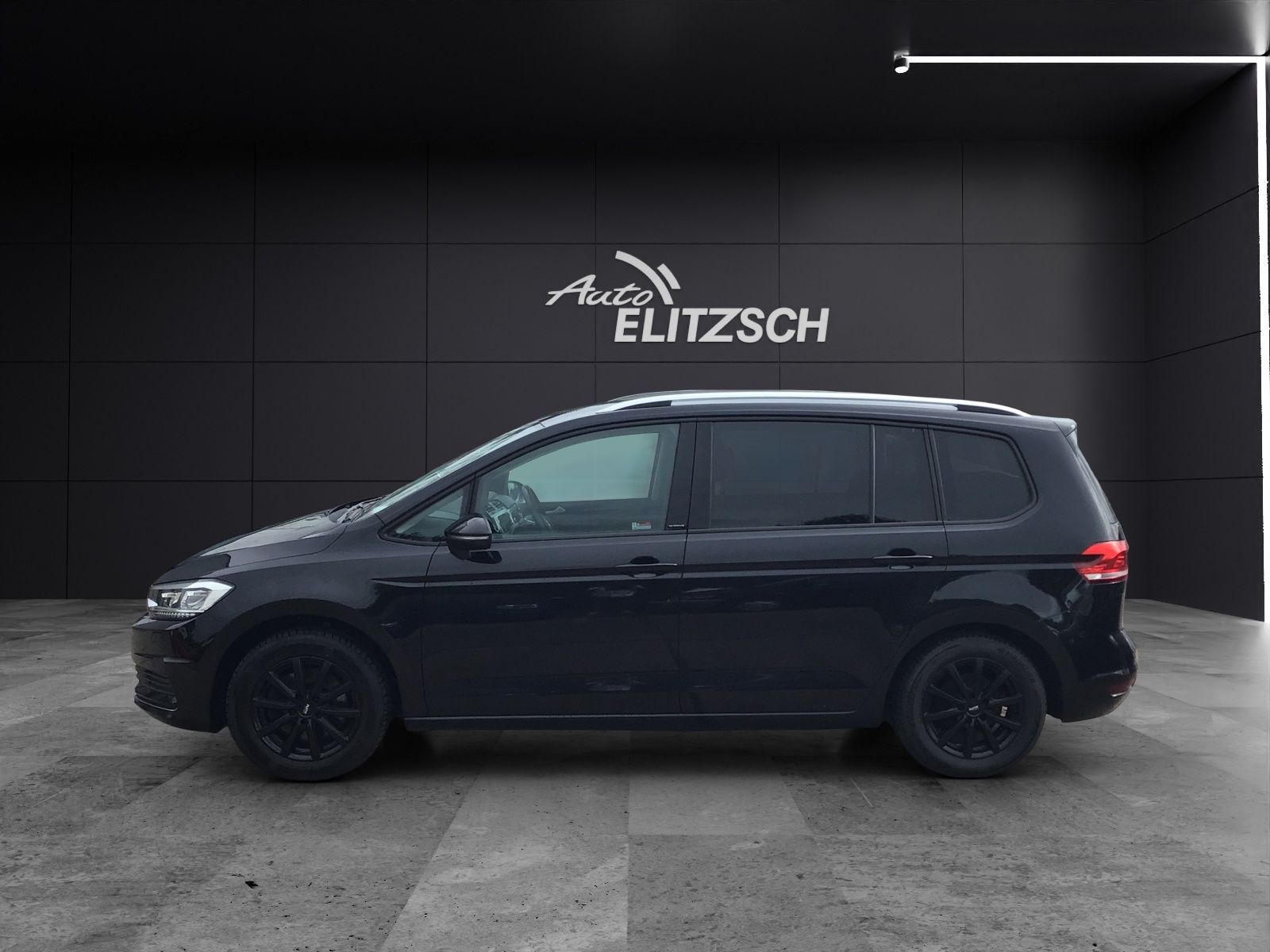 Fahrzeugabbildung Volkswagen Touran TDI DSG LED 16" ACC AHK SHZ 7 Sitzer