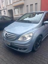 Mercedes-Benz Mercedes B Klasse 200 - Mercedes-Benz E-Klasse: Kleinwagen