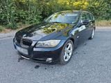 BMW E91 325xi - BMW 325: Kombi, 325xi