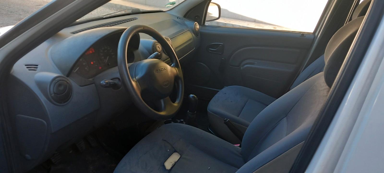 Dacia Logan 2009 — photo 7