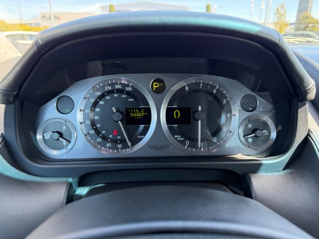 Aston Martin DB9 5.9 V12 Coupe