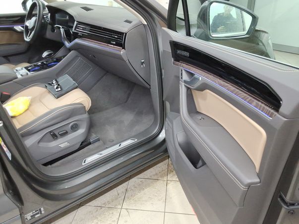 Volkswagen Touareg - Bild 6