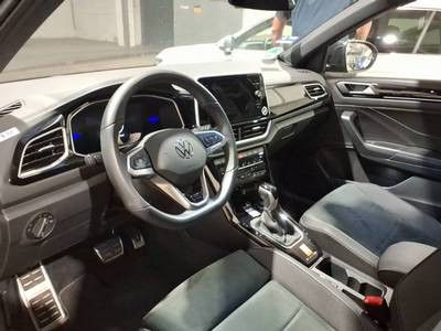 T-Roc 1.5 TSI DSG R LINE LED+AHK+ACC+APP+KAMERA+