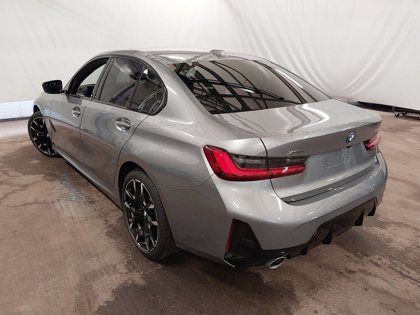 BMW 330 - Bild 4