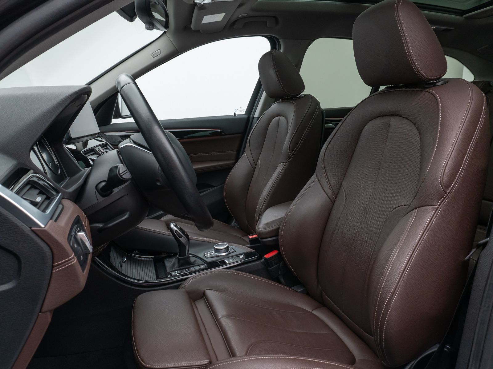 Fahrzeugabbildung BMW X1 xD20d Sport Line Kamera Panorama HUD DAB AHK
