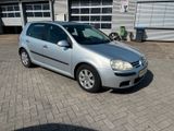 Volkswagen Golf V Lim. Trendline+5.Türig+Klima+ - Volkswagen Golf aus 2006: Golf5