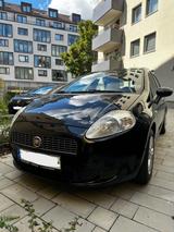 Fiat Punto 1.4 8V Active Active - Fiat Punto mit Benzin-Antrieb: Active