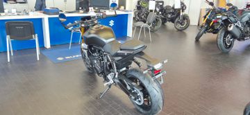 Suzuki GSX 8T Neu!