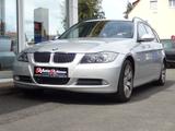BMW 330 Baureihe 3 Touring 330i xDrive Allradantrieb - gebrauchte BMW 330 aus dem Jahr 2008