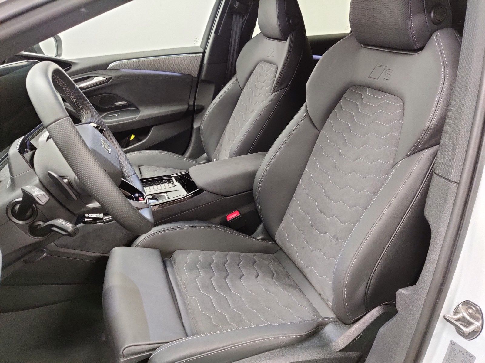 Audi A6 e-tron - Bild 13