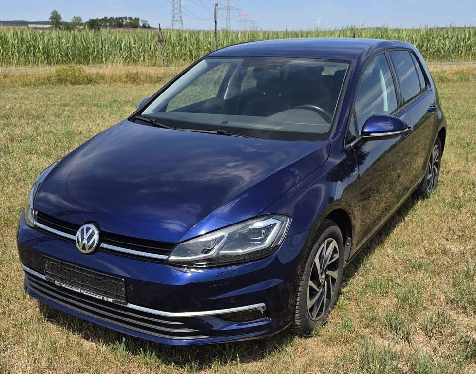 Image of Volkswagen Golf