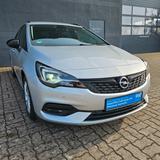 Opel Astra Elegance Automatik LED-Schein Navi AHK Kam - Opel Astra Elegance mit Diesel-Antrieb