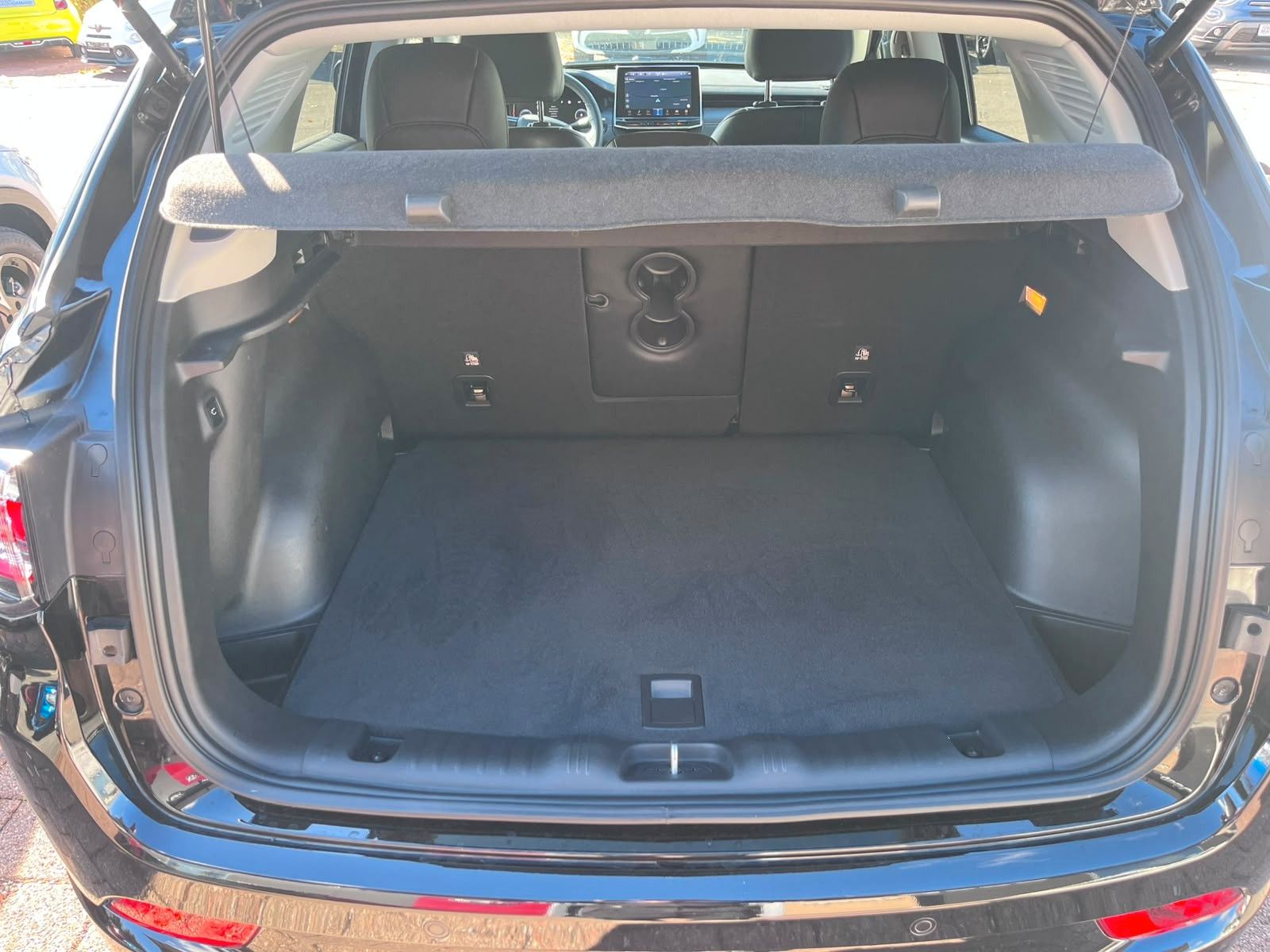 Fahrzeugabbildung Jeep Compass Summit Mild-Hybrid FWD