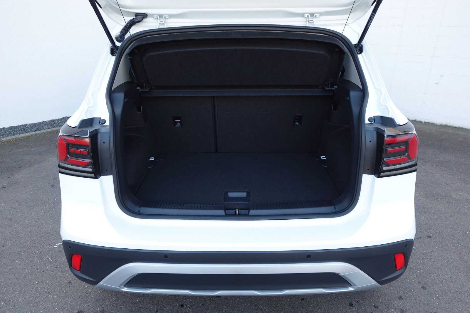 Fahrzeugabbildung Volkswagen T-Cross GOAL 1.0TSI,Sitzhzg,Allwetter,LED,ACC