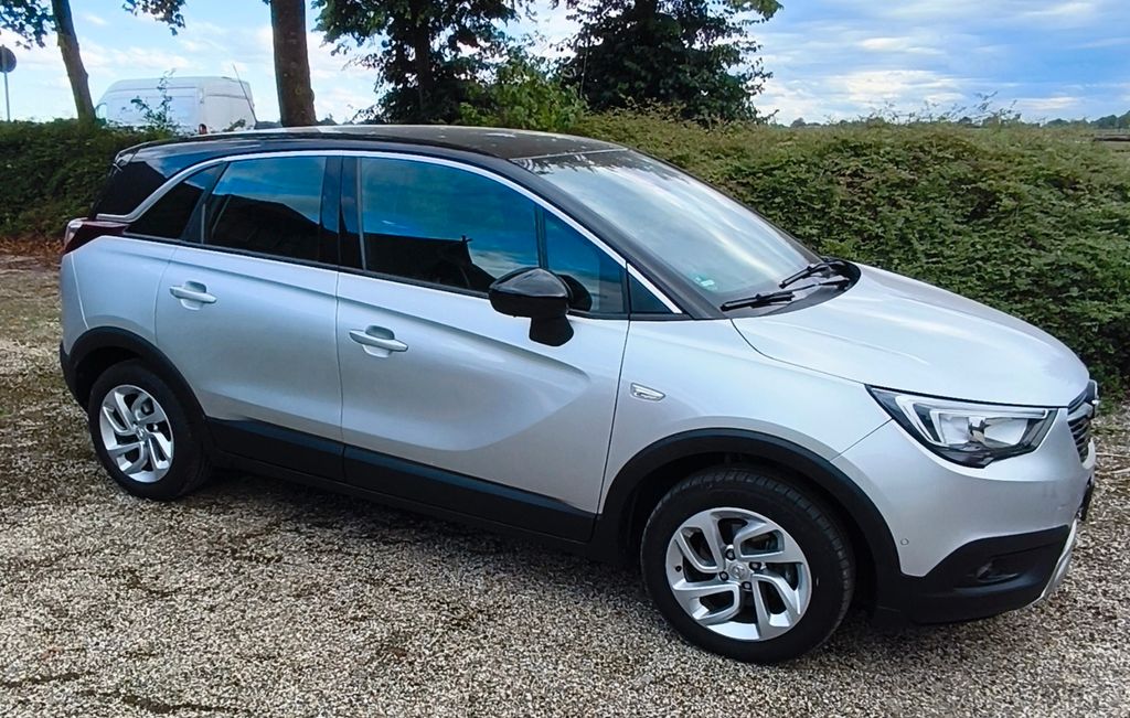 Image of Opel Crossland (X)
