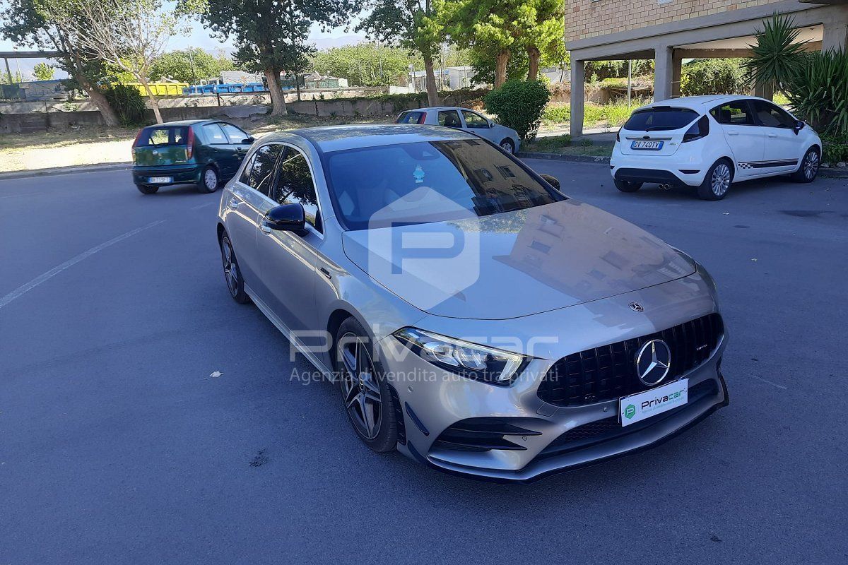 Mercedes-Benz MERCEDES A 180 d Automatic Executive imagem 3