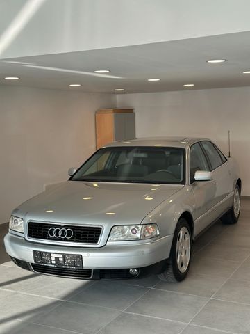 Audi A8 V6 2.8  Quattro HU-NEU/Voll Scheckheft  Audi