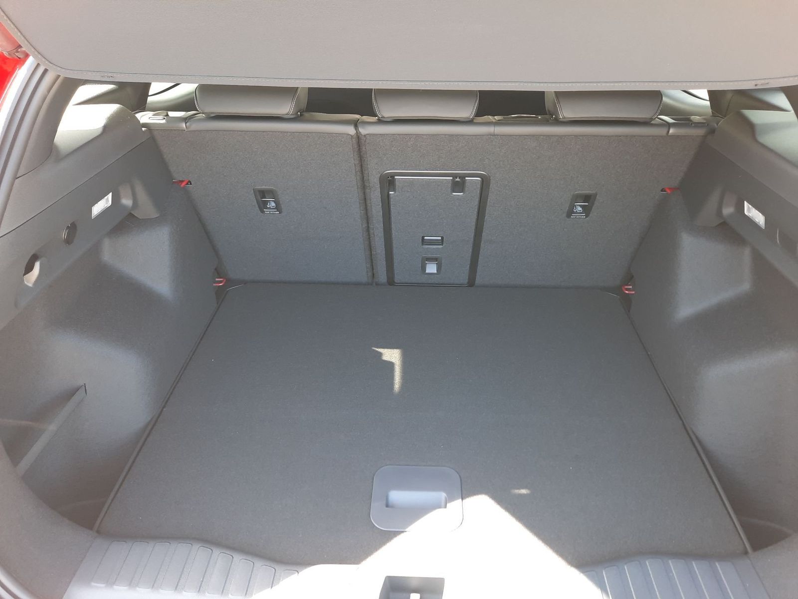 Ford Explorer - Bild 29