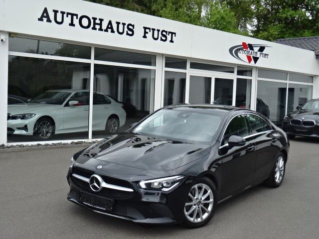 Mercedes-Benz CLA 180 2.0d NAVI LED AUTOMAT PDC SH KAMERA,1HAN