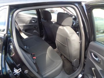 Bild 10 Renault Clio IV Limited 0.9 TCE KLIMA GJR USB BT TEMPOMA