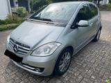 Mercedes-Benz Mercedes Benz A160 Benzin Silber - Mercedes-Benz A 160 Kombi Gebrauchtwagen