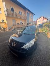 Peugeot 207 SW !!Bitte lesen!! - Peugeot 207 in Freiburg