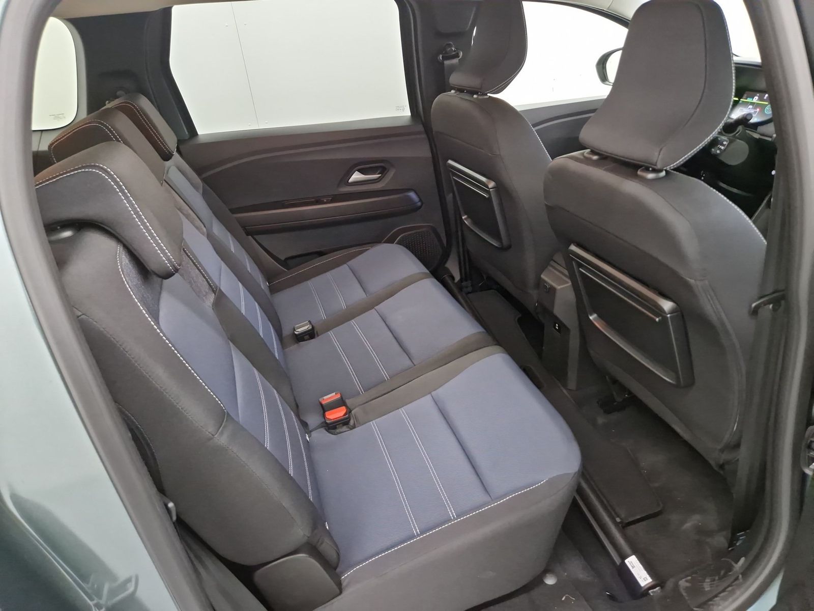 DACIA Jogger Journey Hybrid 155 7-Sitzer – Bild 11