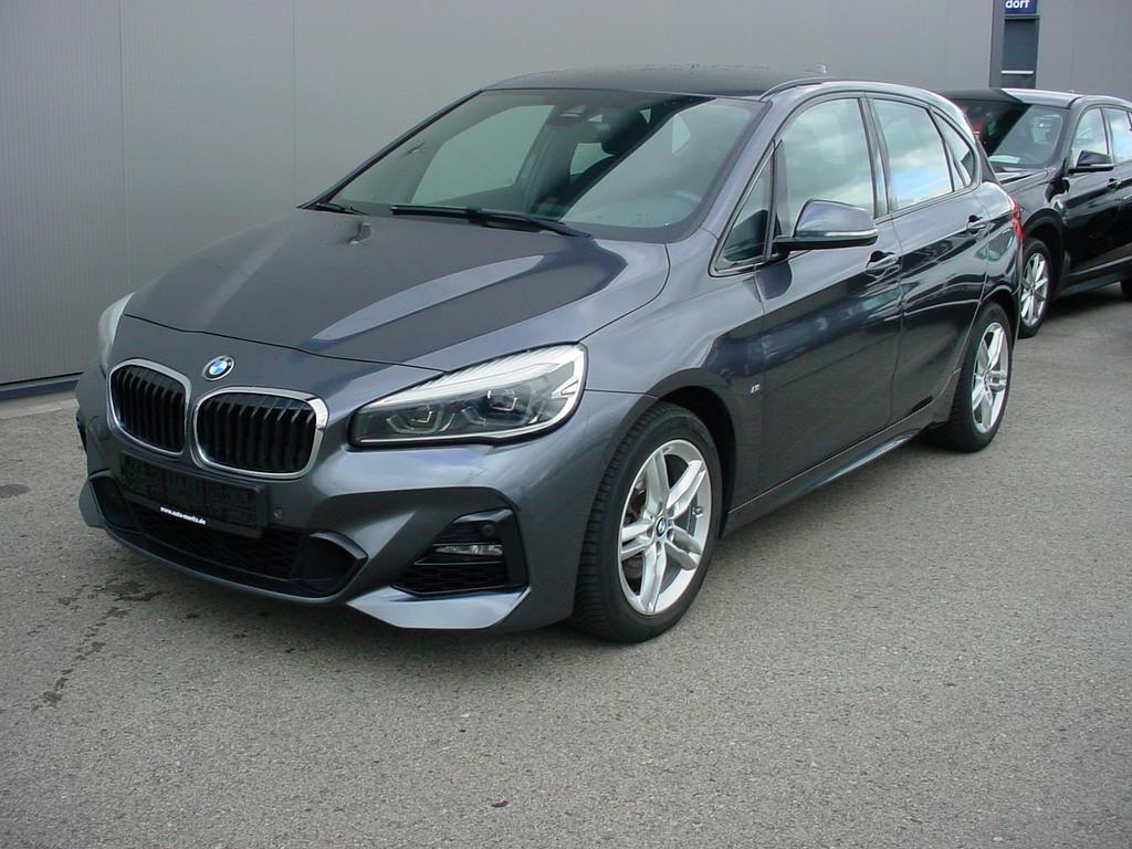 BMW 220iA*M Sportpaket*LED*Navi*PDC*