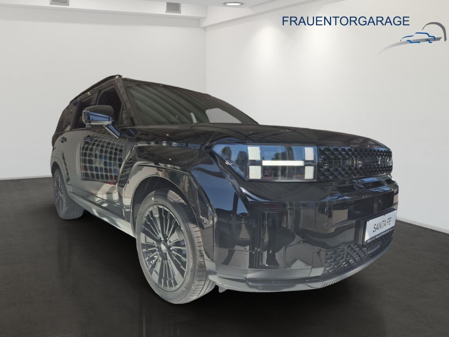 Fahrzeugabbildung Hyundai SANTA FE HEV 1.6 T-GDI Blackline Glas-Schiebedac