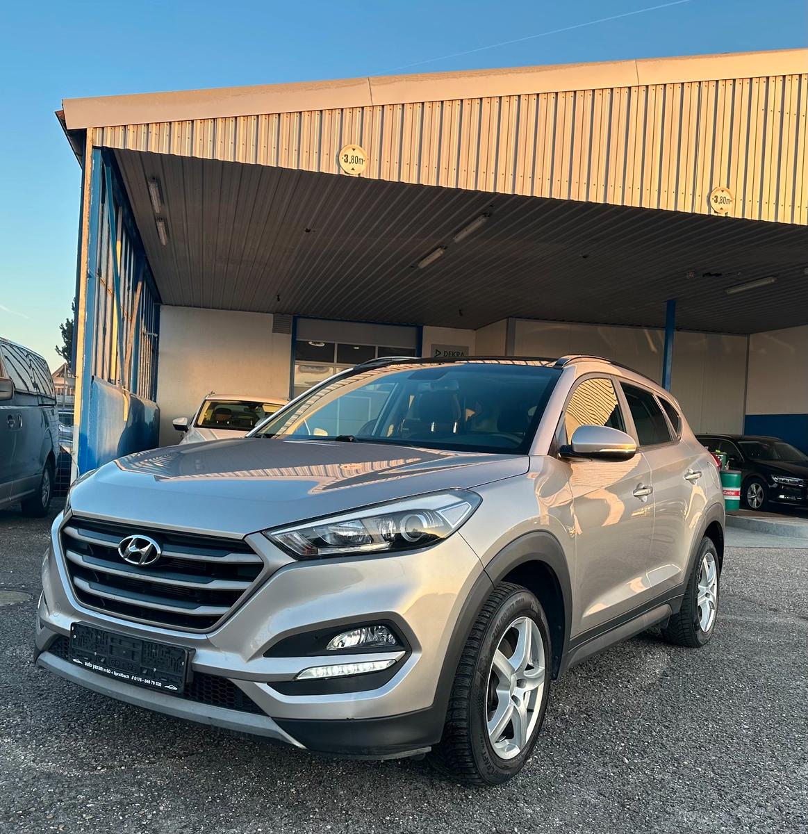 Hyundai Tucson 4WD / Kamera / Auotmatik / SHZ