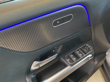 2023 Mercedes-BENZ EQB — миниатюра 14