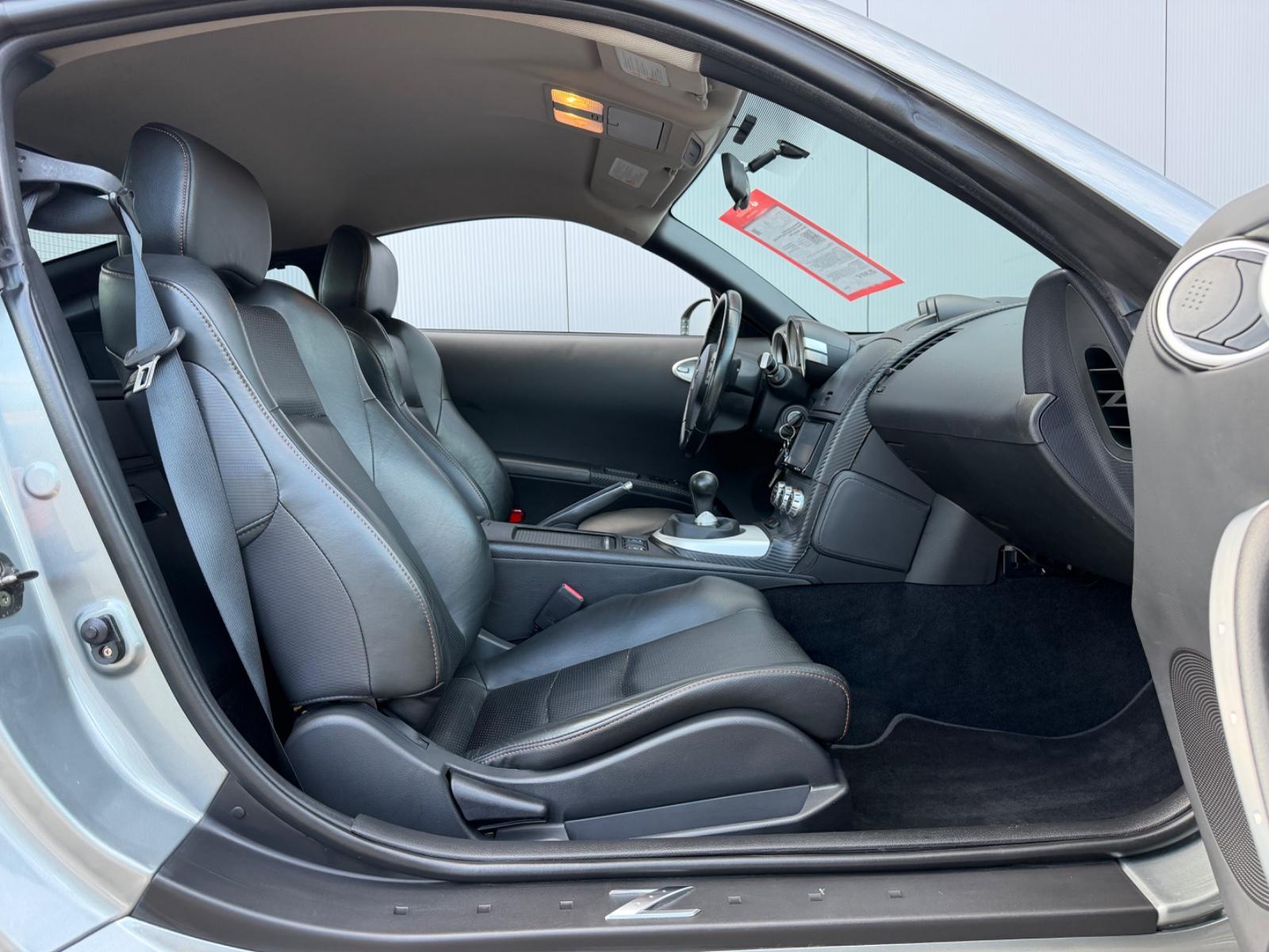 Nissan 350Z Coupe Premium Pack Leder Xenon 78000km TOP!