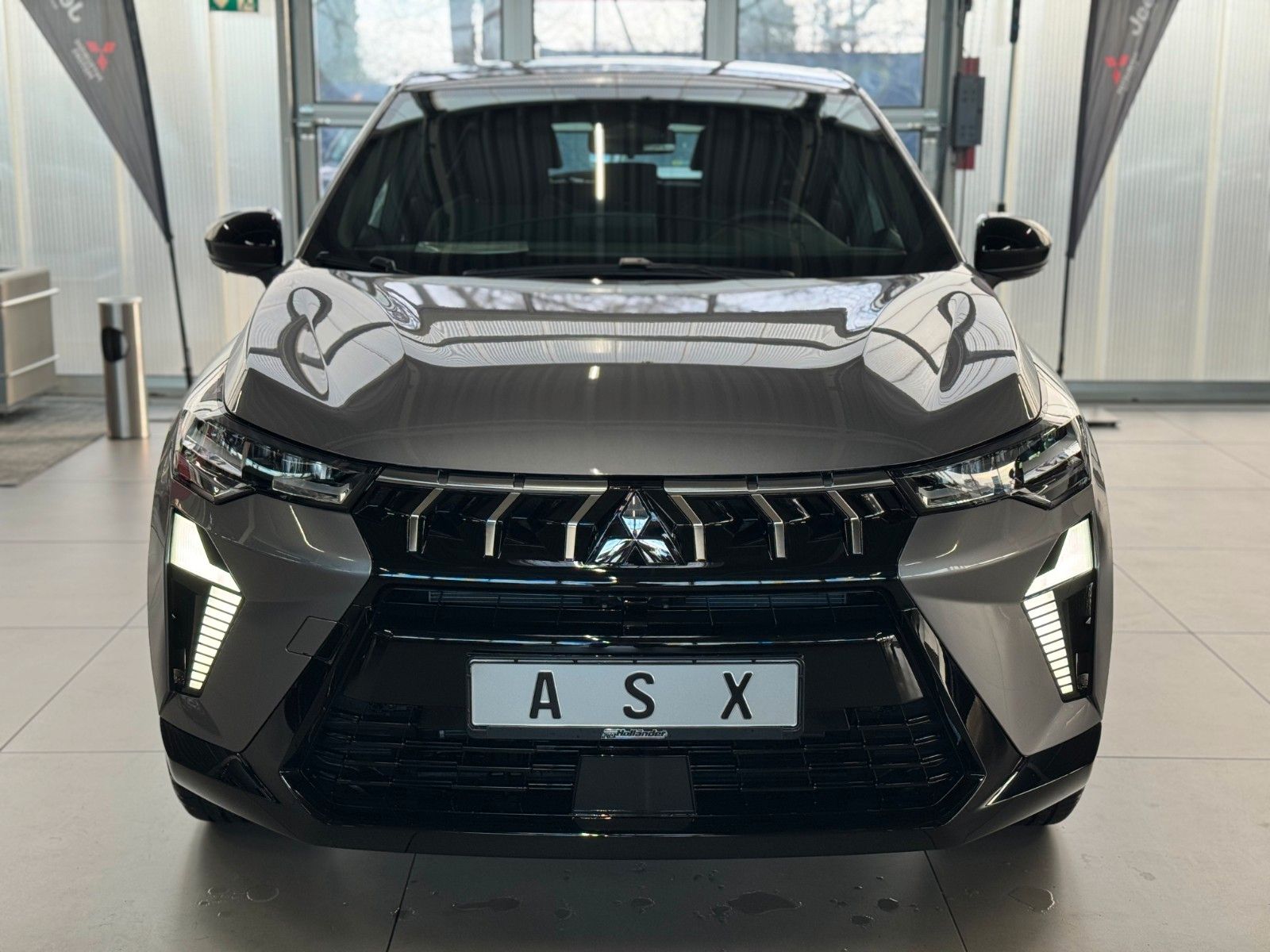 Fahrzeugabbildung Mitsubishi ASX 1.2 Diamant      "Klima Kamera DAB Tempomat"