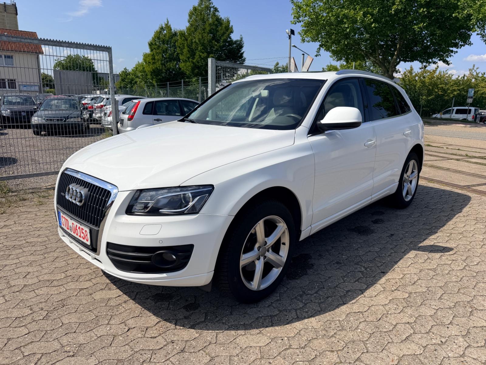 Audi Q5 2.0 TFSI quattro*Panorama*bi-Xenon*Leder*