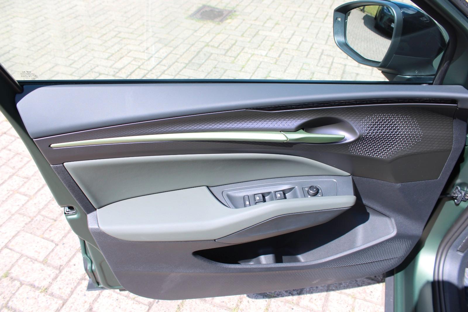 Cupra Raval VZ Edition Extreme 166kW/52kWh PANO+DCC+++