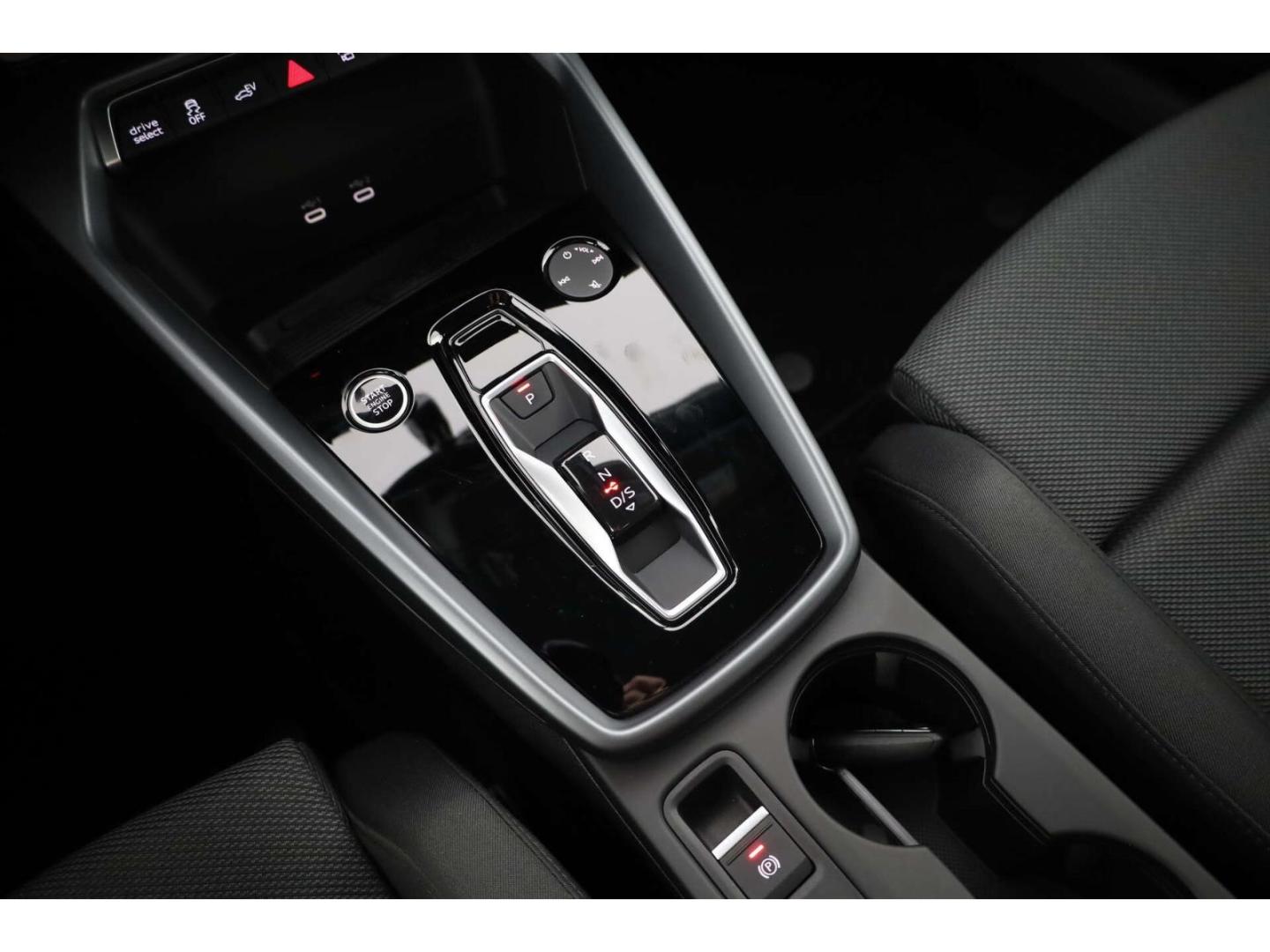 Audi A3 Sportback 40 TFSI e NAV/RFK/AHK-Vorb./Virt+