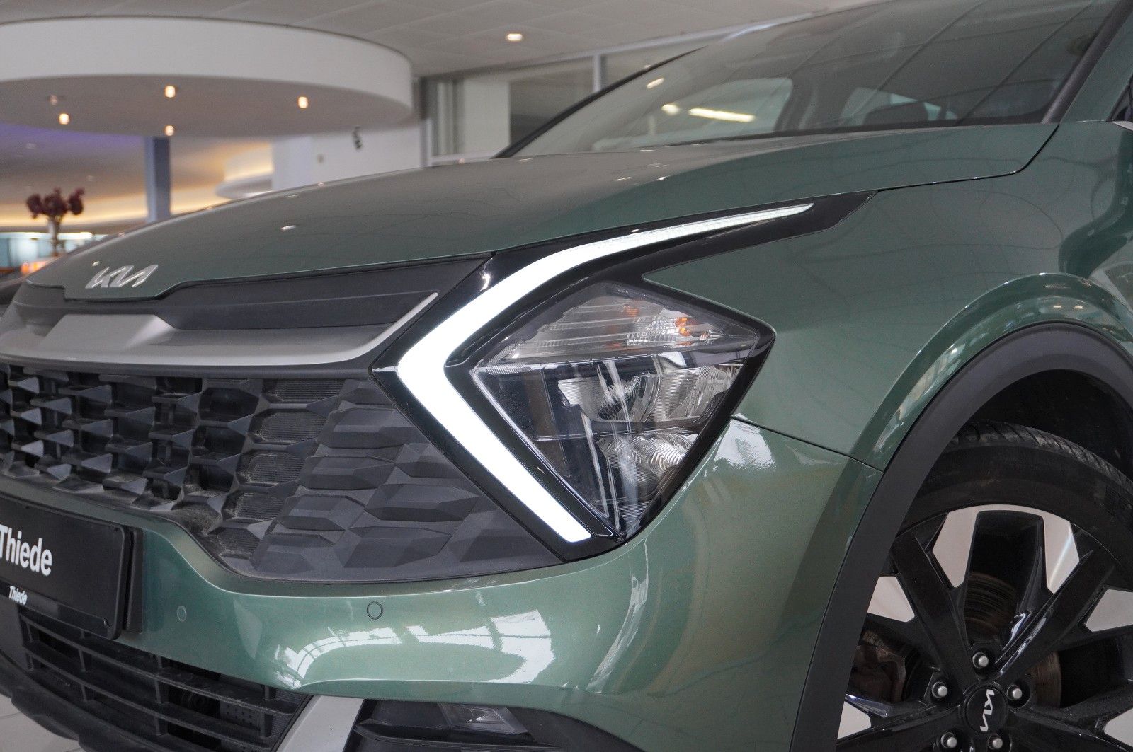 Fahrzeugabbildung Kia Sportage 1.6 HYBRID AWD NAVI/LED/KAMERA/SPORT/SH