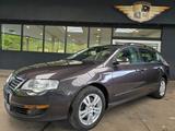 Volkswagen Passat Variant Trendline Business/Klima/1.Hand - Volkswagen Passat Variant aus 2009