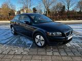Volvo C30 2.0 Momentum - gebrauchte Volvo C30 aus dem Jahr 2008